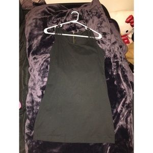 Sleeveless black dress