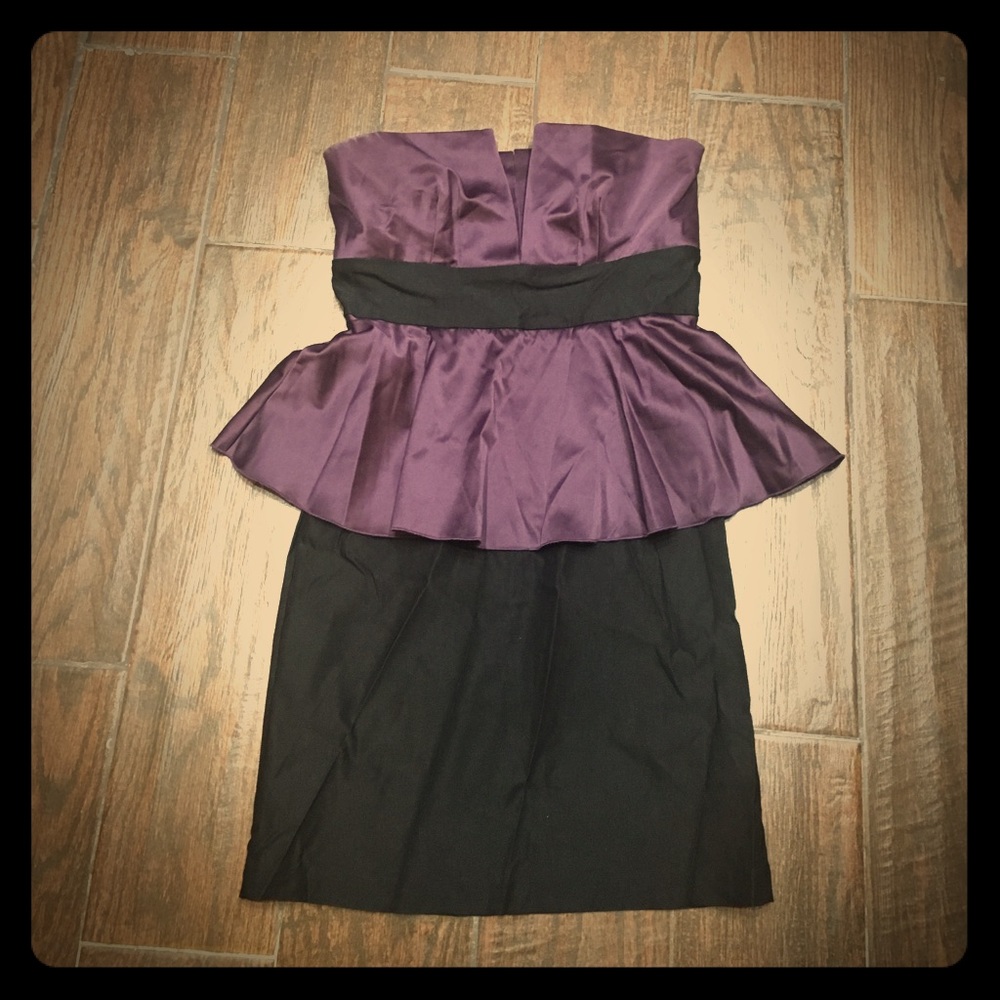 MAKE AN OFFER‼️ Lovely Day Formal Dress Size M