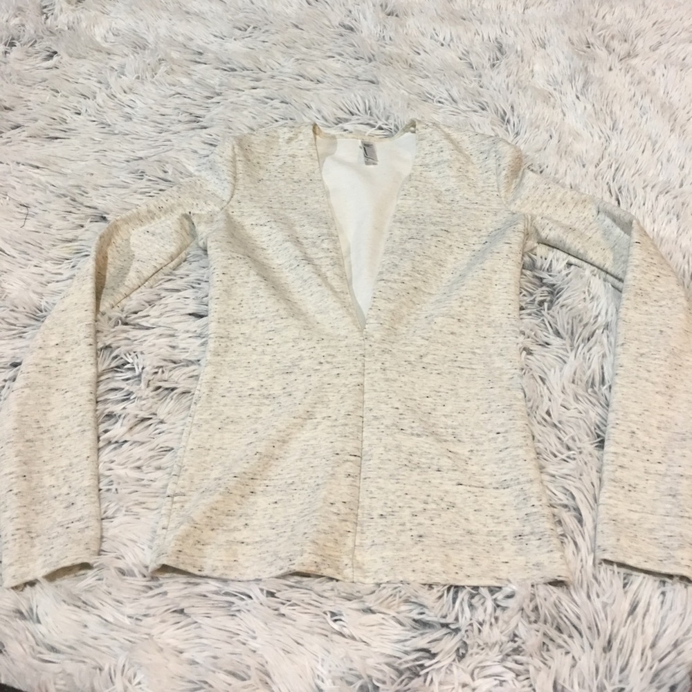American Apparel V-cut🖤