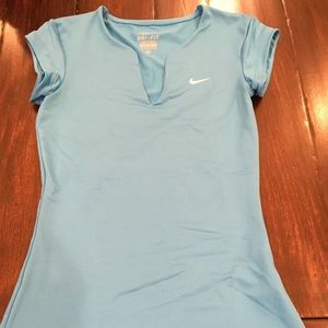 Nike dri-fit SS top Turquoise NWOT XS Nike dri-fit SS top Turquoise NWOT XS