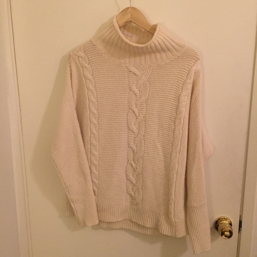Cream Cable Knit Sweater ⚡️SOLD⚡️