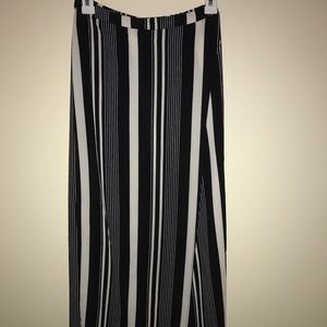 Maxi skirt