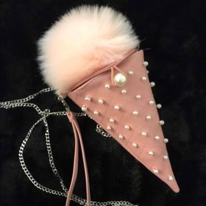 Fashion purse with mirror inside Fashion purse with mirror inside