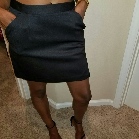 Skirt - Picture 2 of 3