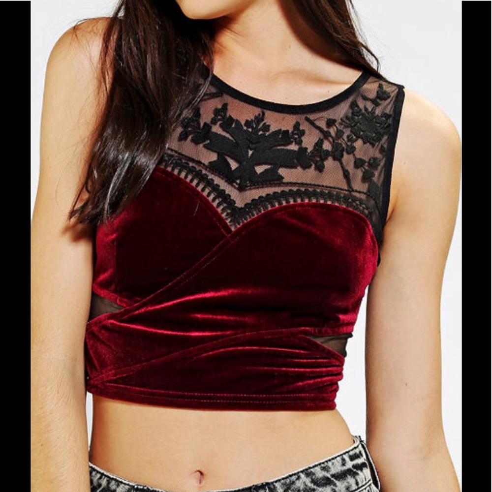 Mesh/velvet crop top - Picture 1 of 4