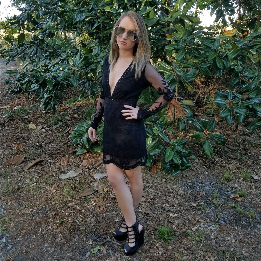 Long Sleeve Lace Embroidered Mini Dress - Picture 2 of 8
