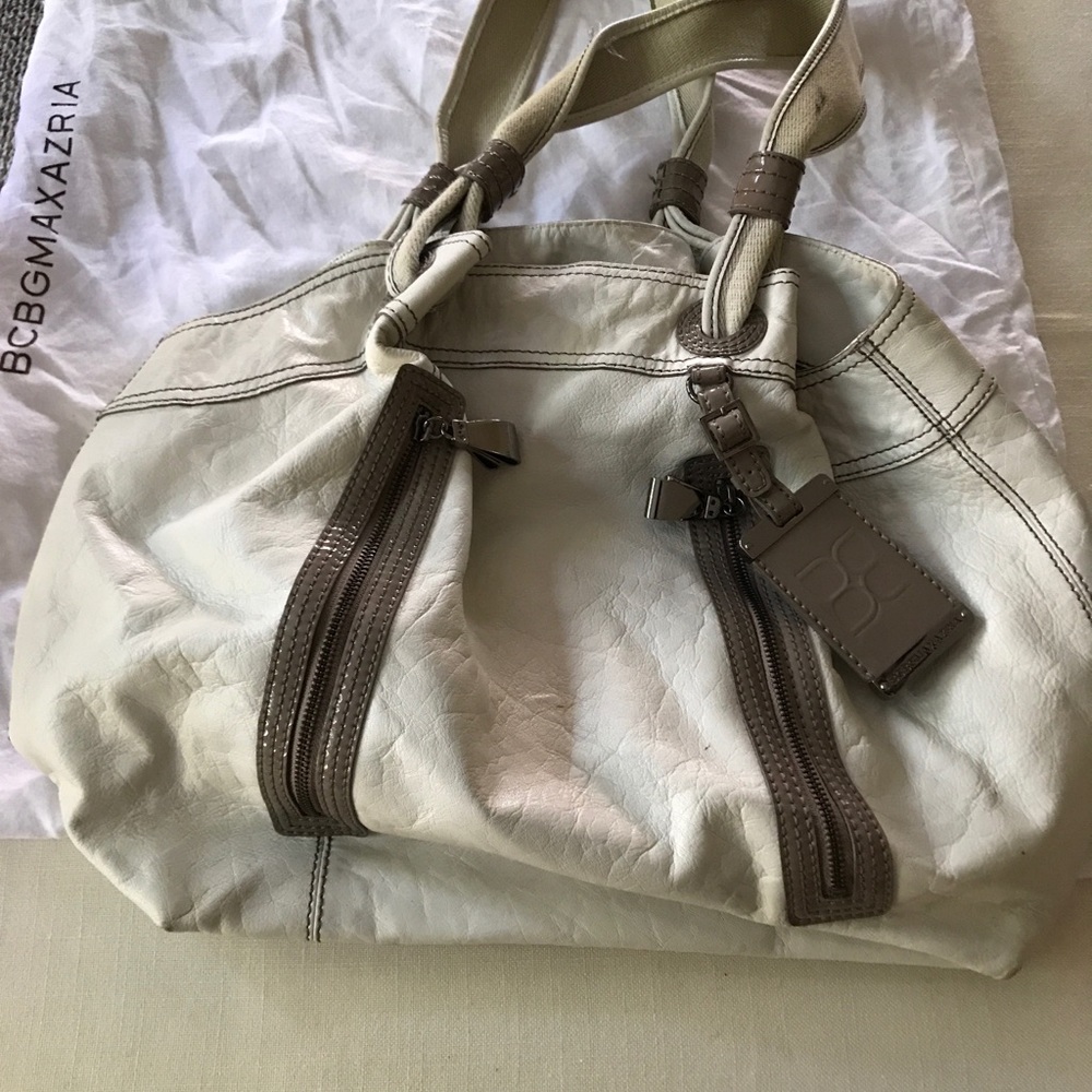BCBG Large white/beige Shoulder Bag