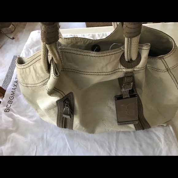 BCBG Large white/beige Shoulder Bag - Picture 3 of 3