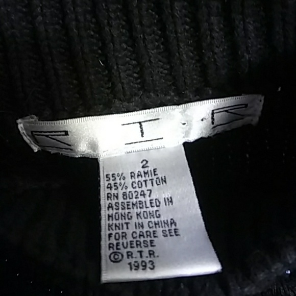 Pullover Sweater - Picture 4 of 5