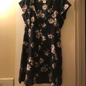 Black and pink floral lose fitted dress