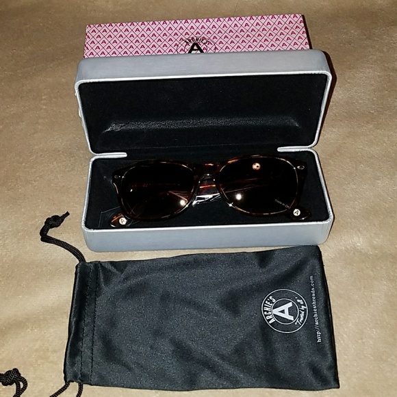 Tatyana April Vintage 1950\'s Pinup RX QUALITY Lenses FDA Approved main image 7