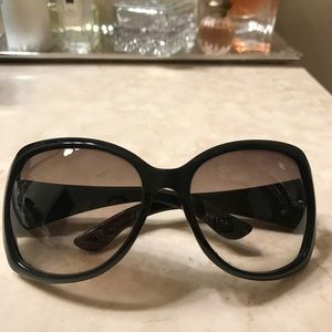 Gucci sunglasses