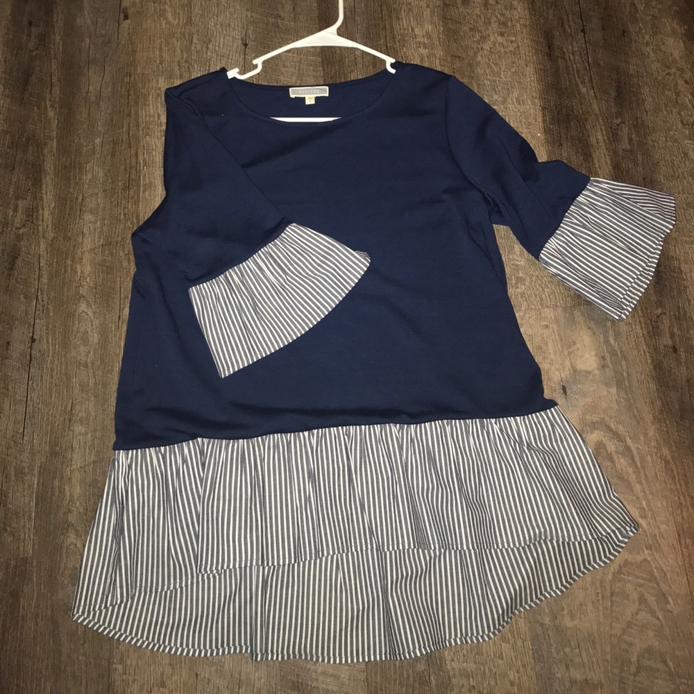Women's navy blouse.