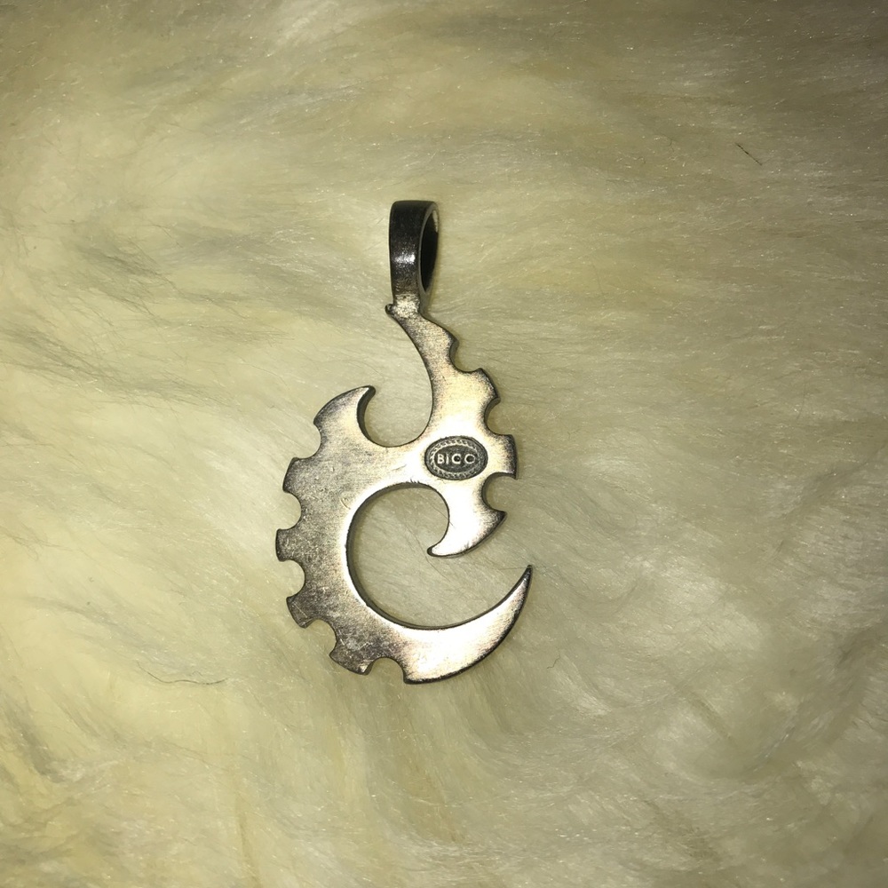 ⚙️BICO Pendant ⚙️ - Picture 2 of 4