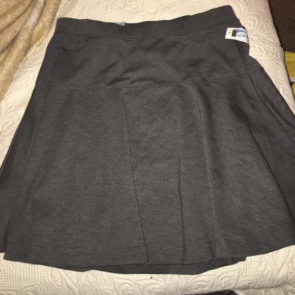 Old Navy Skirt - Picture 1 of 3