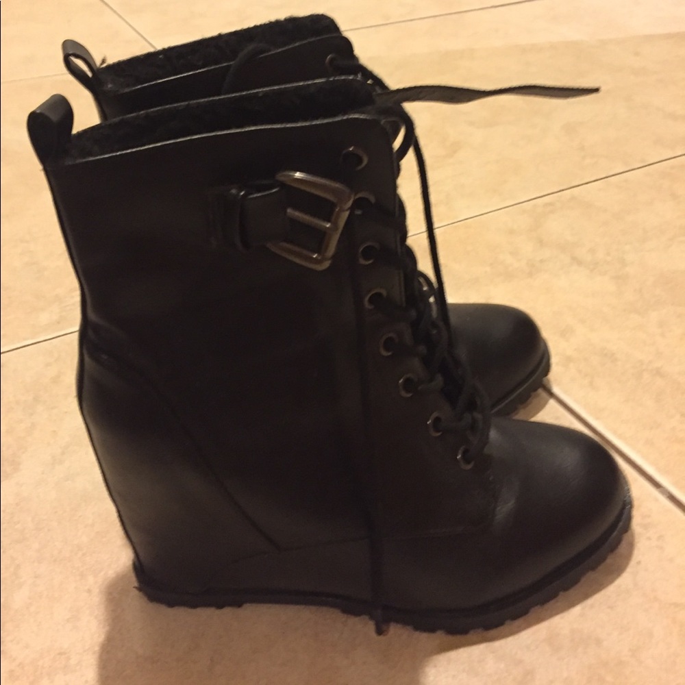 Forever21 combat boots heels