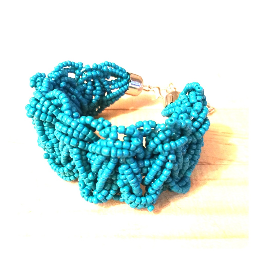 Beaded bracelet