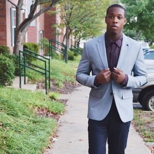 Meet your Posher, Khalil