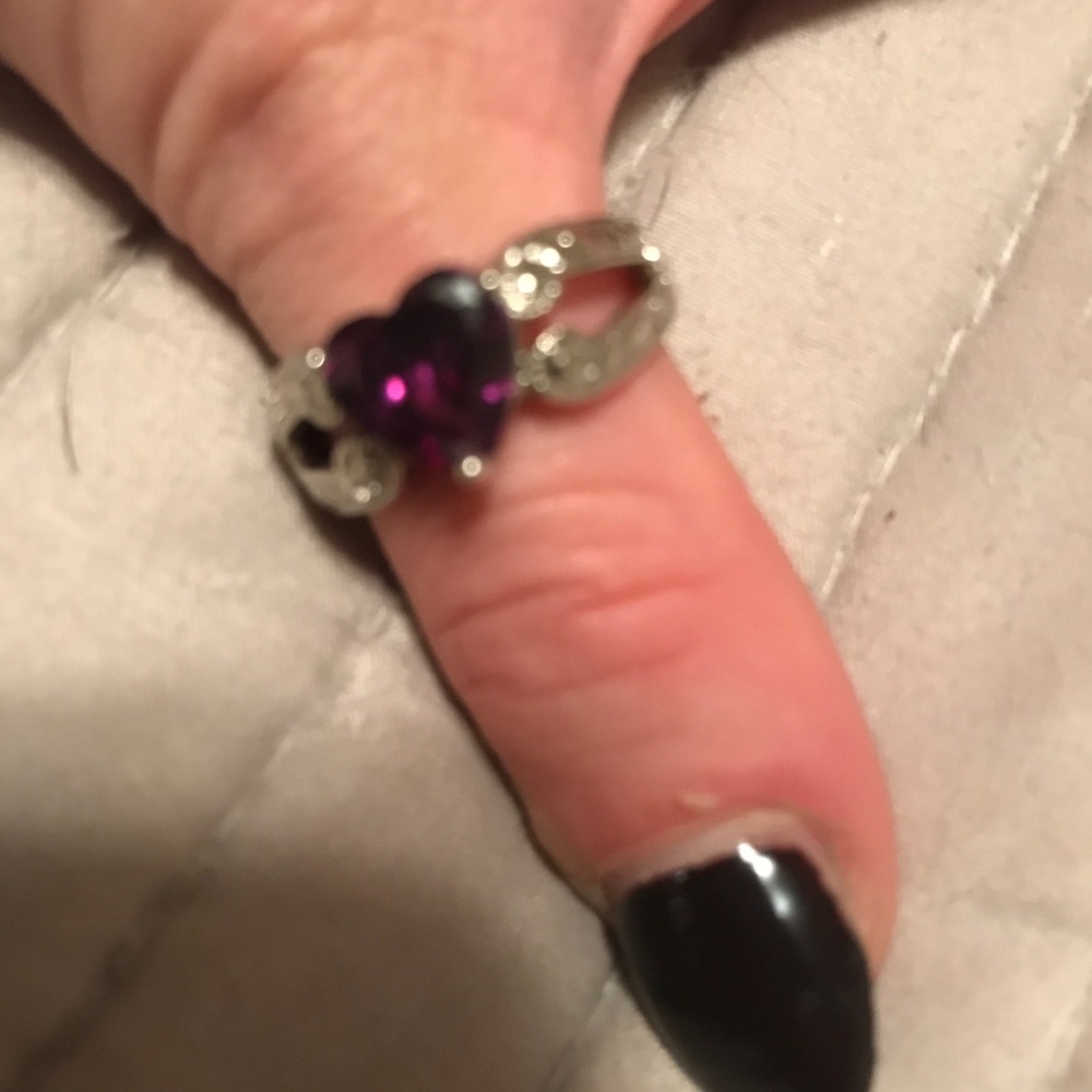 Ring - Picture 6 of 8