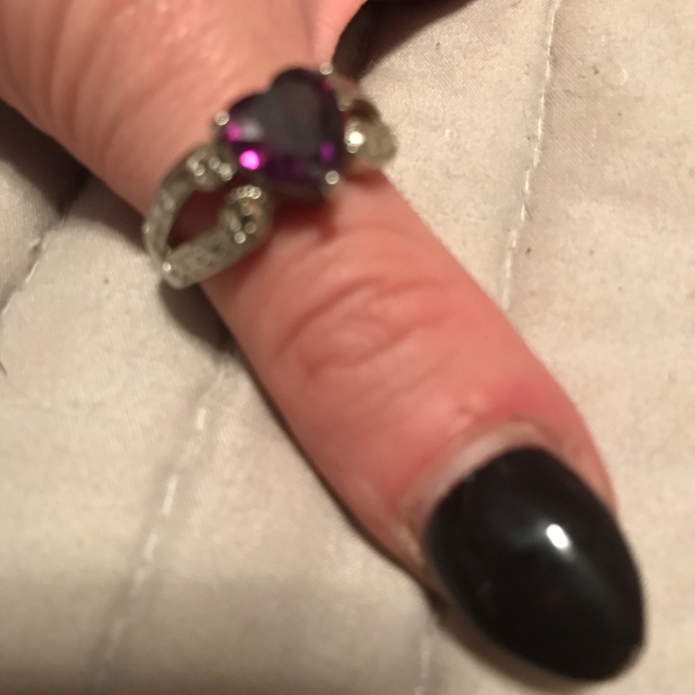 Ring - Picture 8 of 8