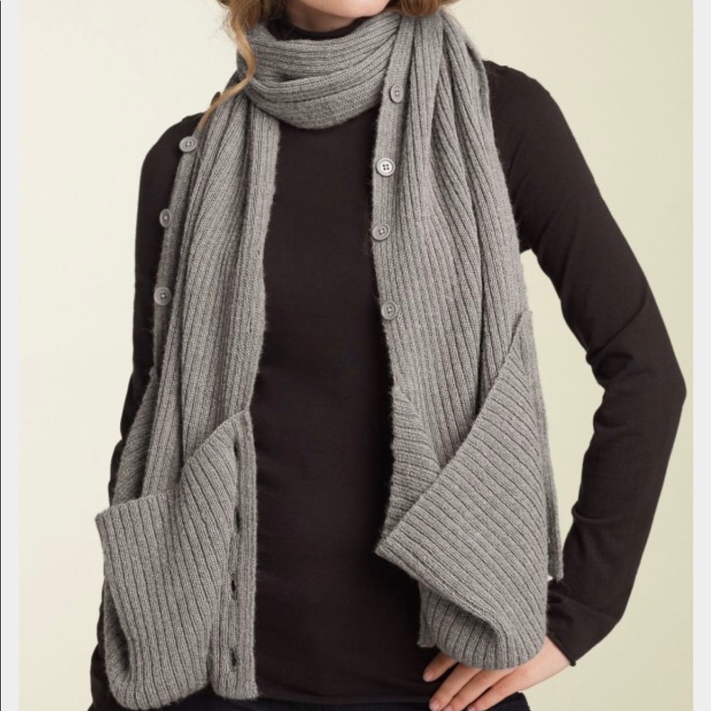 🍁🍂 NORDSTROM CONVERTIBLE SCARF