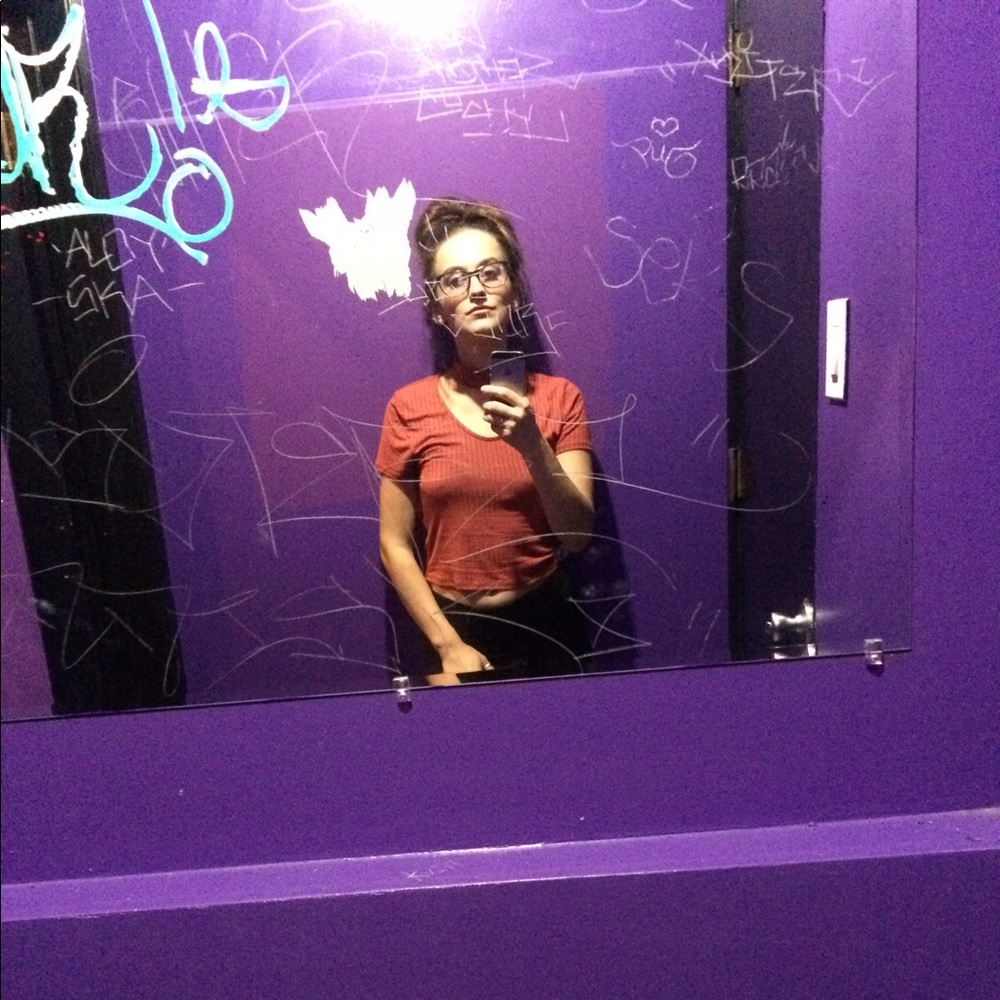 Meet your Posher, Amy