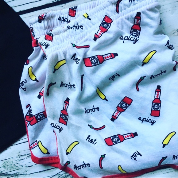 Ava Rose • Hot Sauce PJ Hottie Shorts Set - Picture 4 of 4