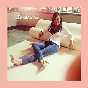 Meet your Posher, Alexandra