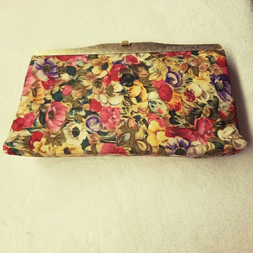 Vintage Bobbi Jerome 1940s clutch
