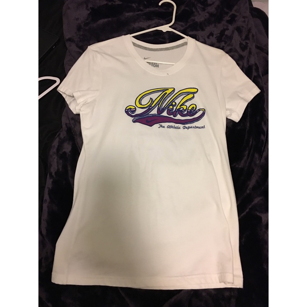 Nike t-shirt