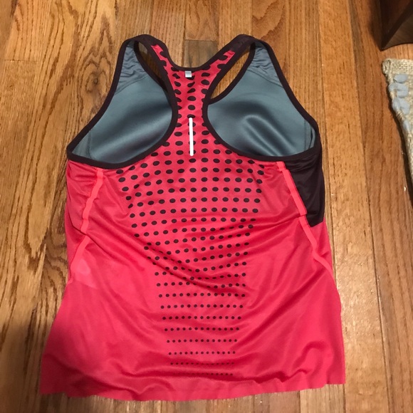 NIKE DRI FIT SIZE LARGE - Picture 2 of 3