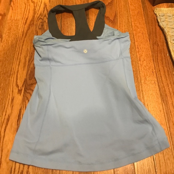 LULULEMON SIZE 4 - Picture 2 of 2