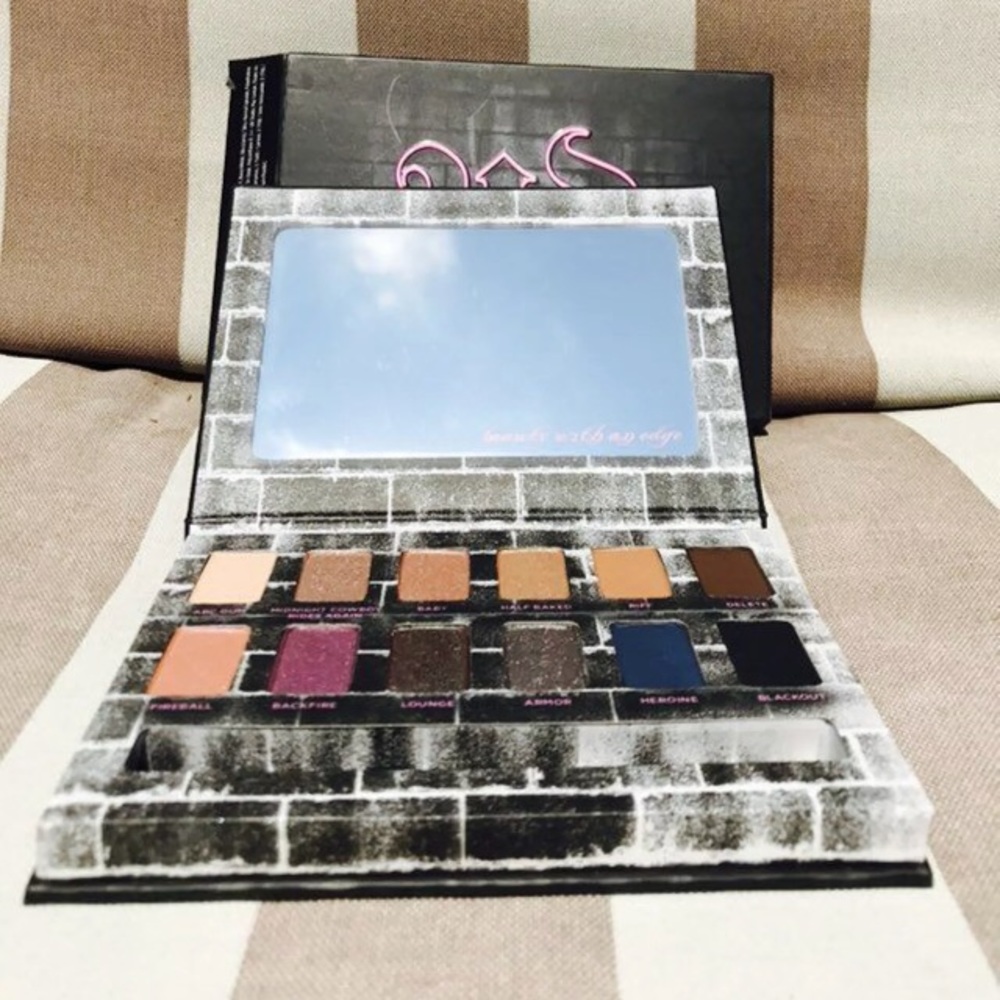 Urban Decay nocturnal palette