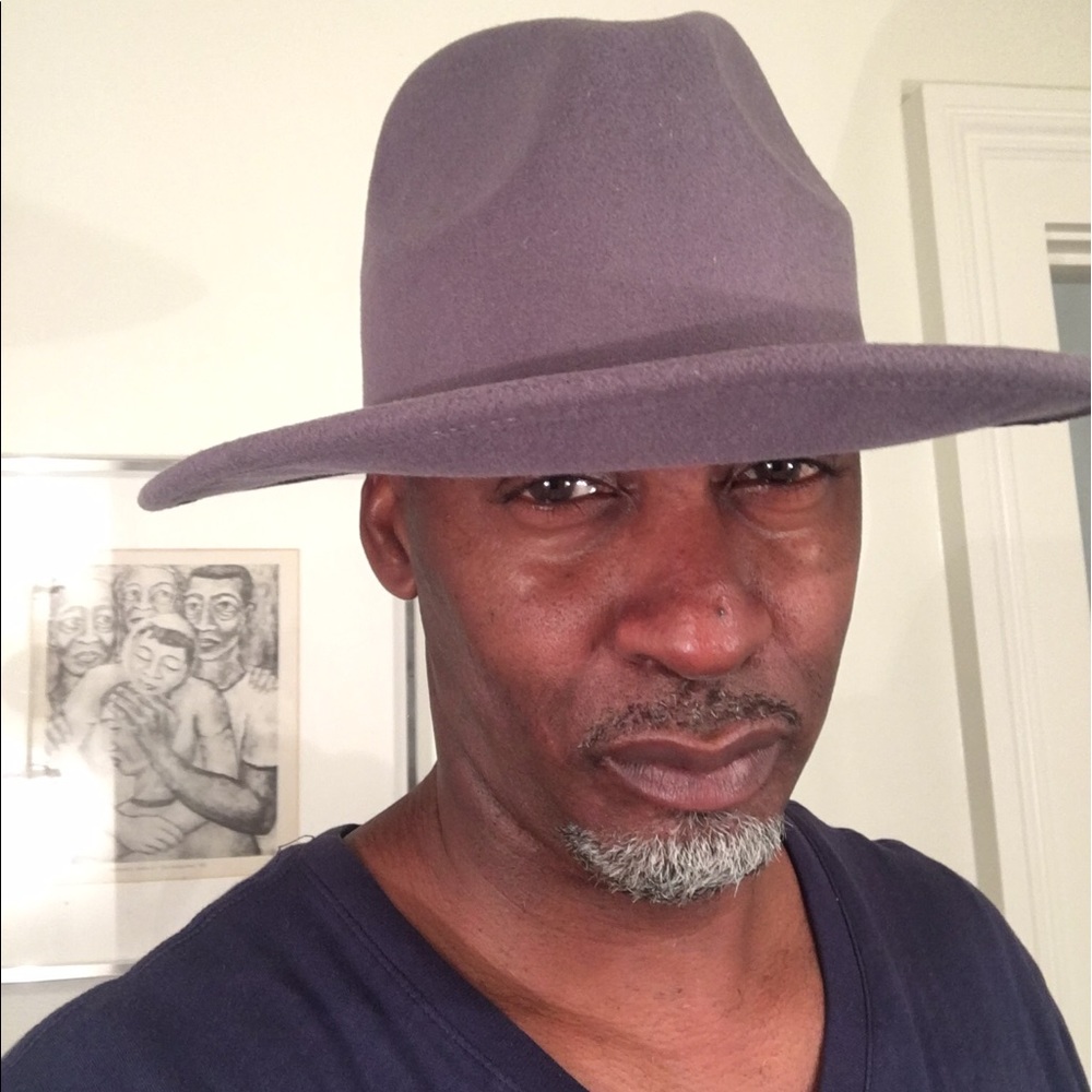 Meet your Posher, Christopher