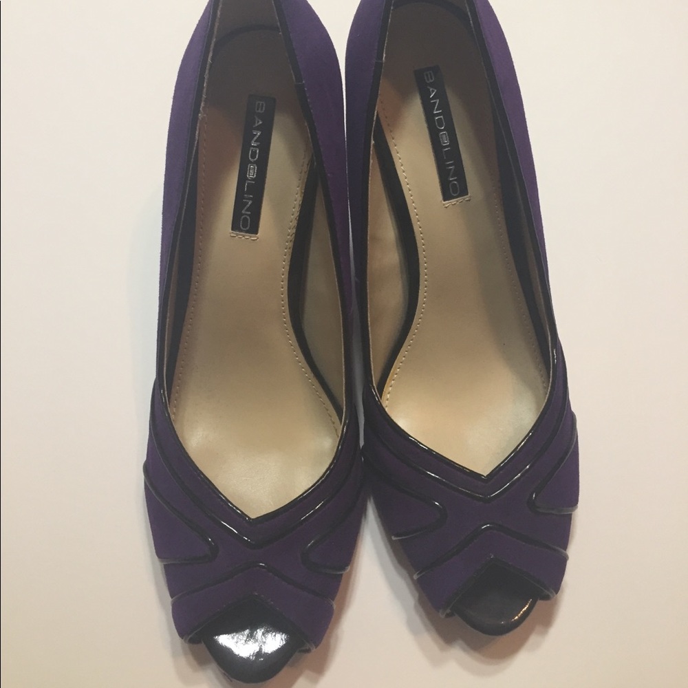 High heel shoes