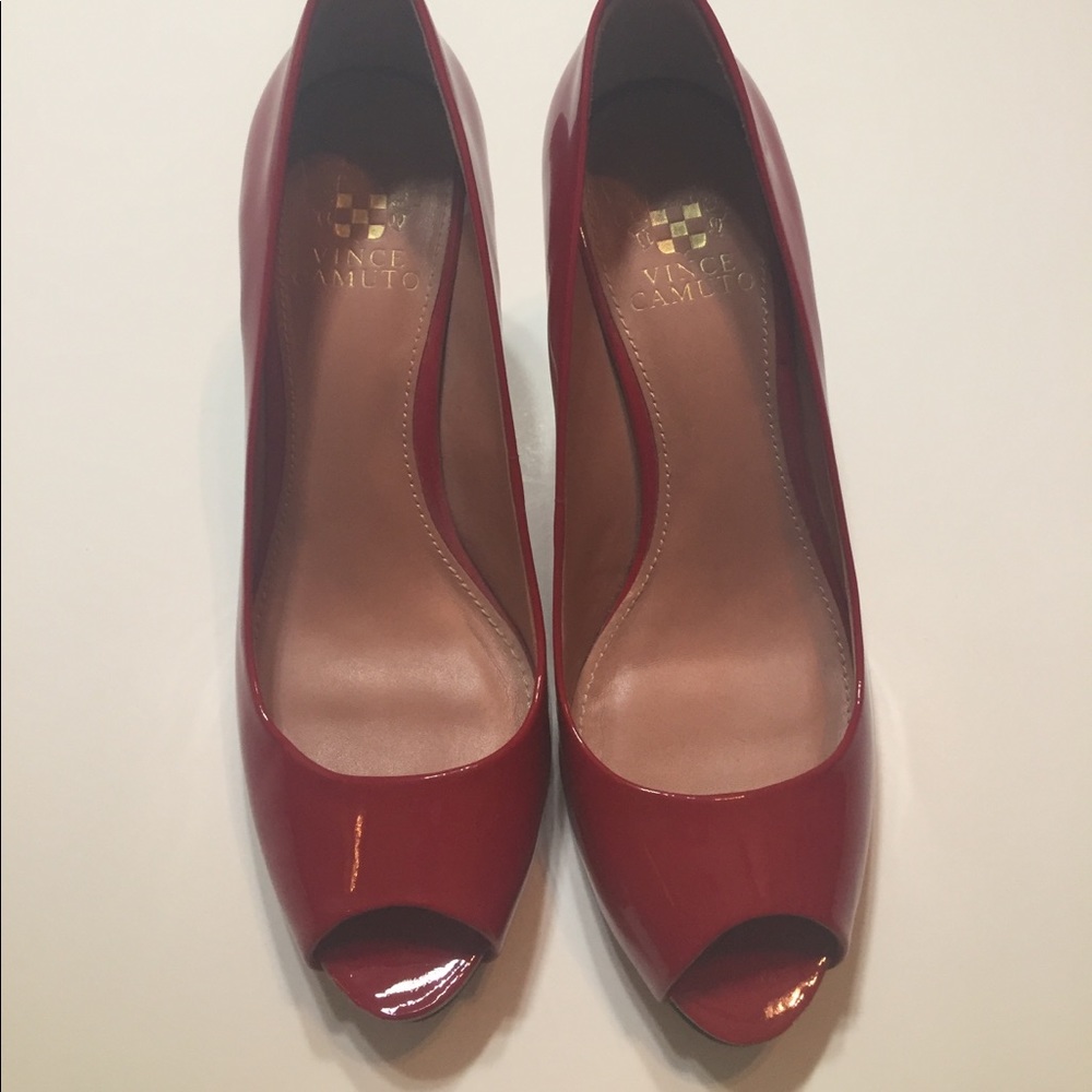 High heel shoes