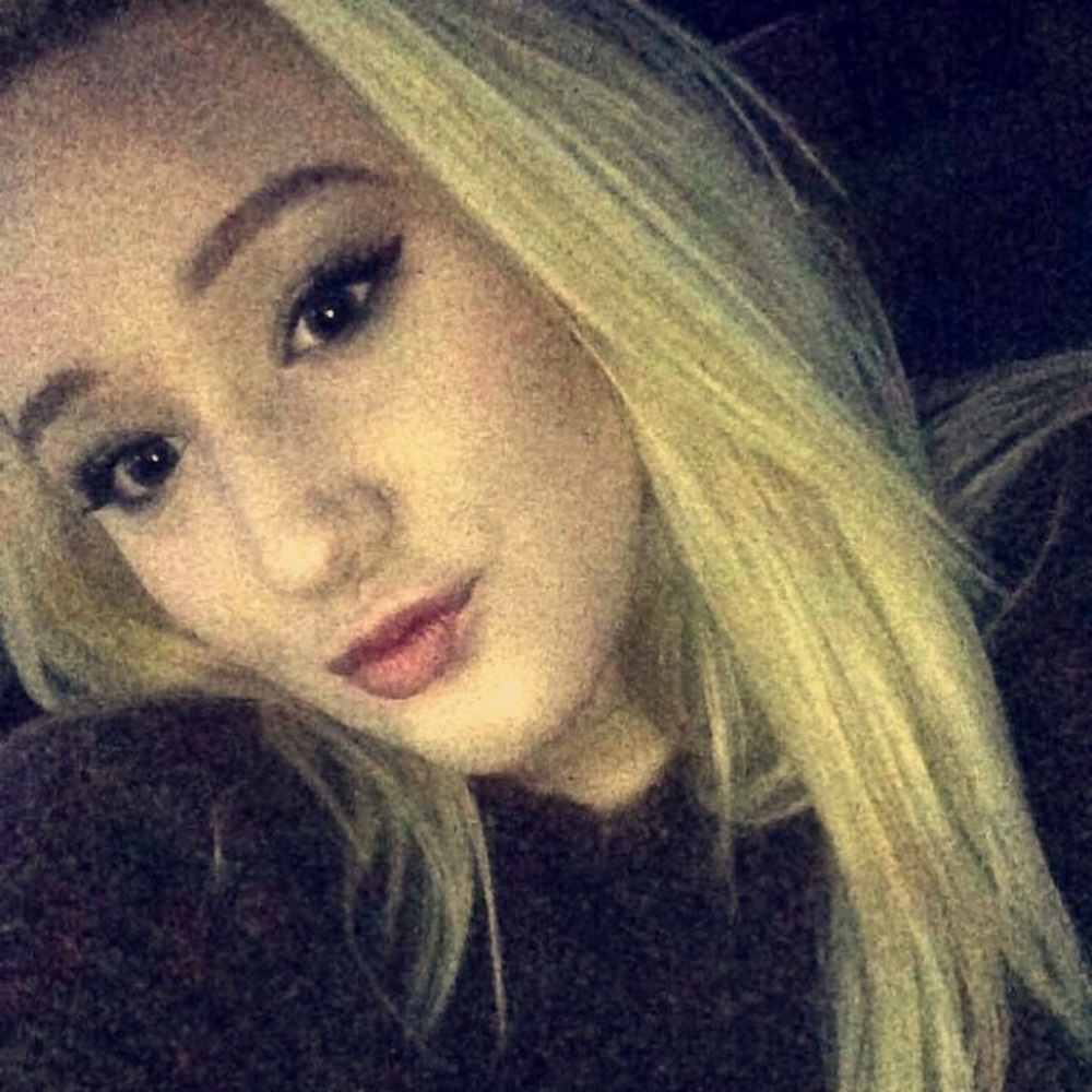 Meet your Posher, Victoria