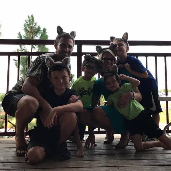 Meet your Posher, Amanda - Picture 1 of 1