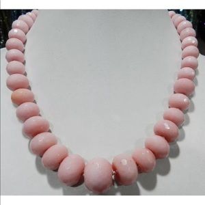 New! Pretty pink Rhodochrosite Beaded necklace New! Pretty pink Rhodochrosite Beaded necklace