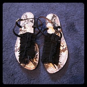 Sam Edelman Black Fringe Suede Sandals - Size 9 Sam Edelman Black Fringe Suede Sandals - Size 9