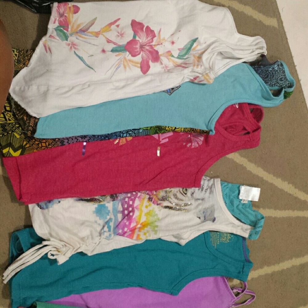 Bundle. Girls tank tops. Sizes vary from 6x to 7