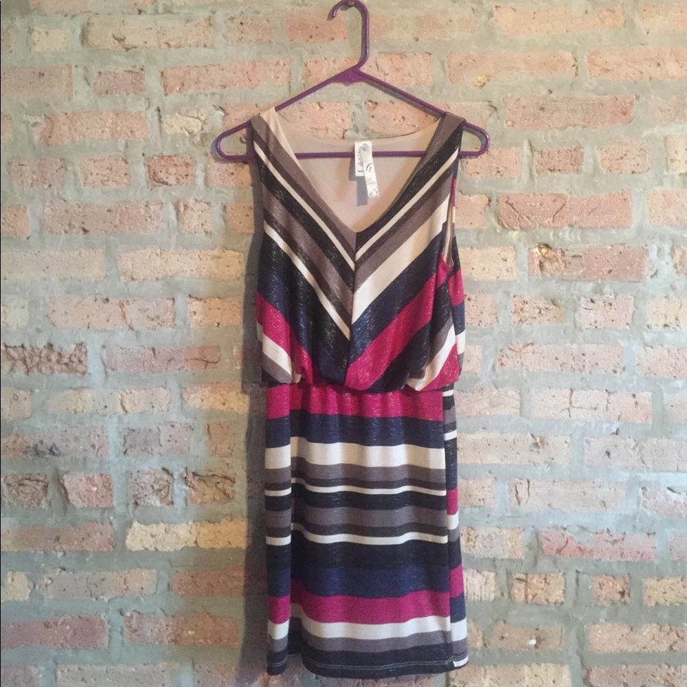 Juniors M Gracie Dress