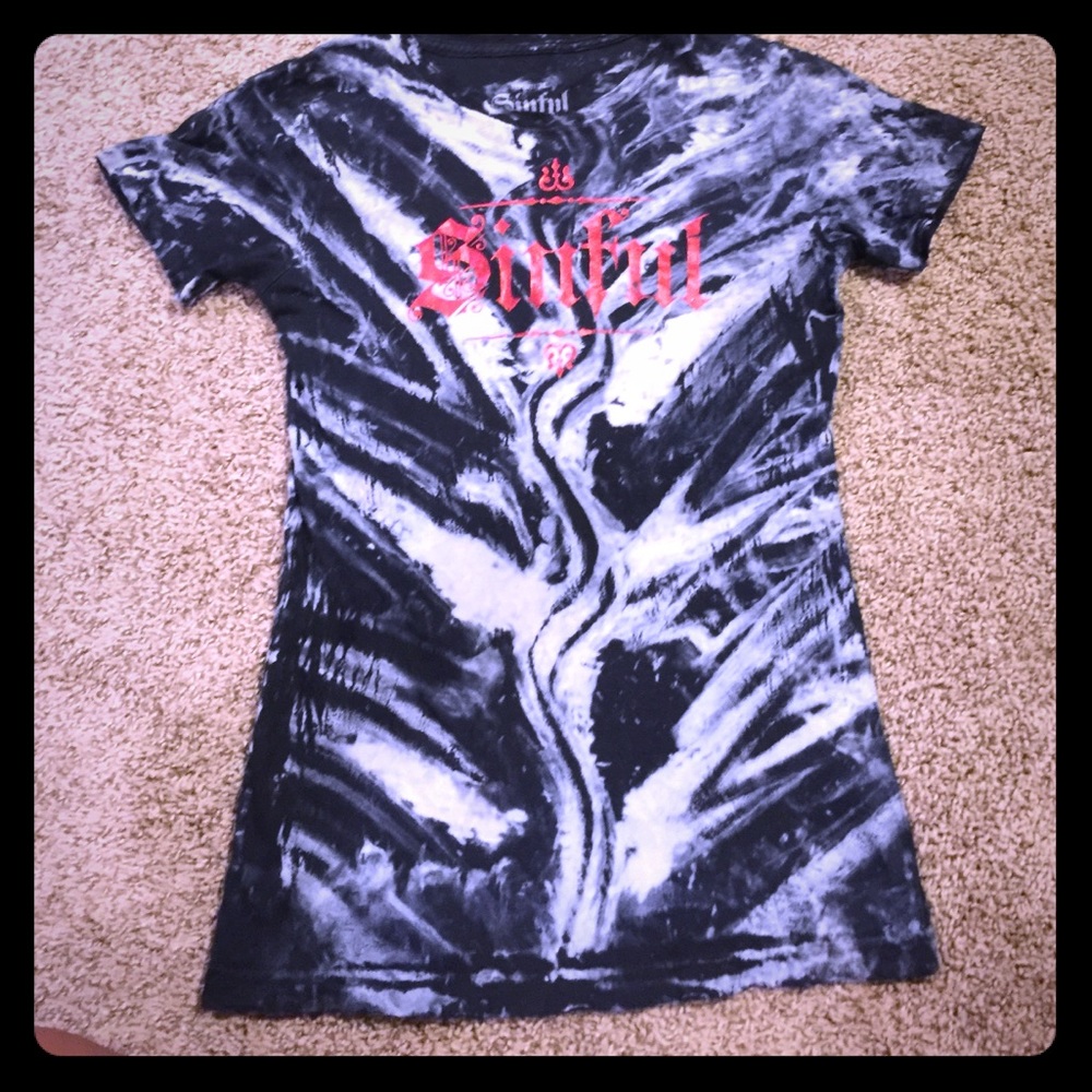 Soft & sexy Sinful Tee