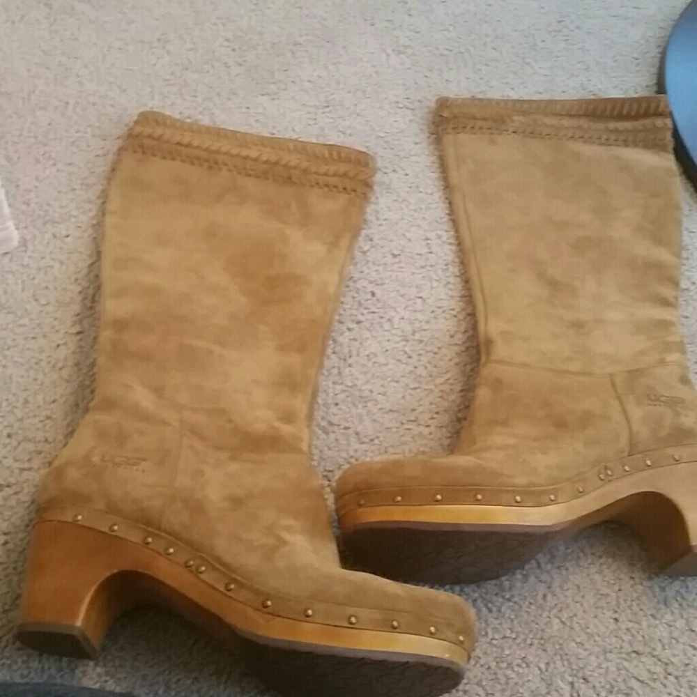 Ugg size 11
