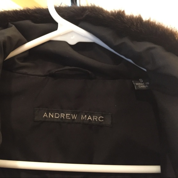 Black Thermolite coat with black Mink Trim - Picture 1 of 2