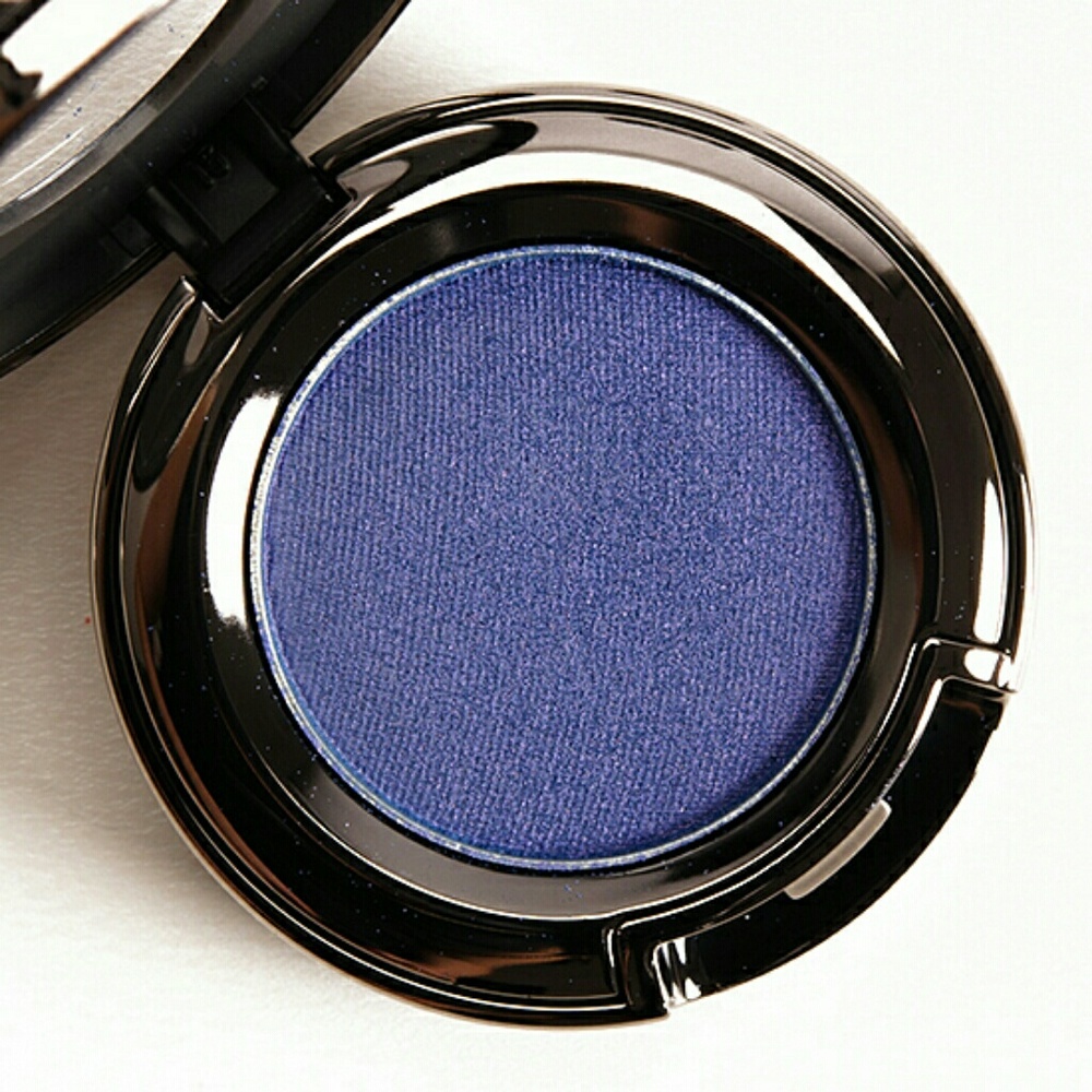 Urban Decay Dive Bar