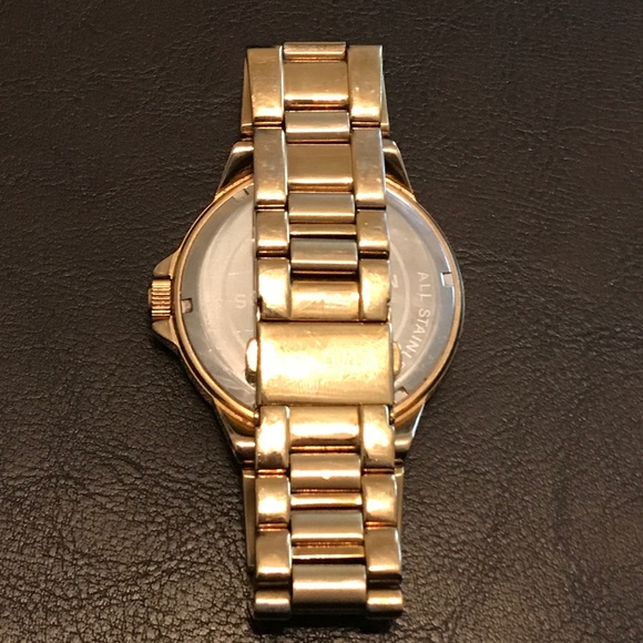 Gold Michael Kors cheetah face watch - Picture 2 of 2