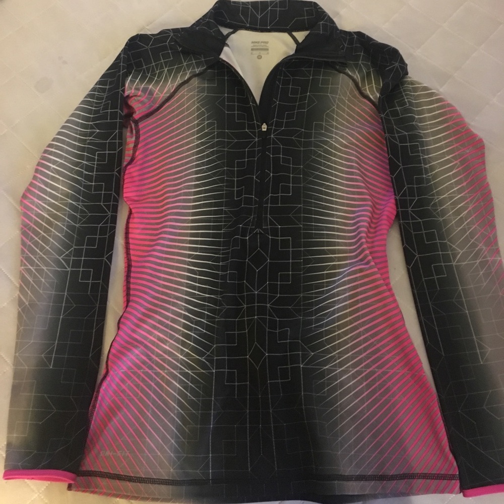 Nike dri fit top in new condition