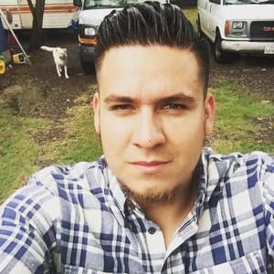 Meet your Posher, Alex