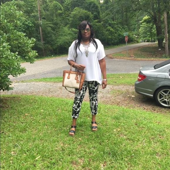 AUTHENTIC Micheal Kors LG SATCHEL - Picture 5 of 5